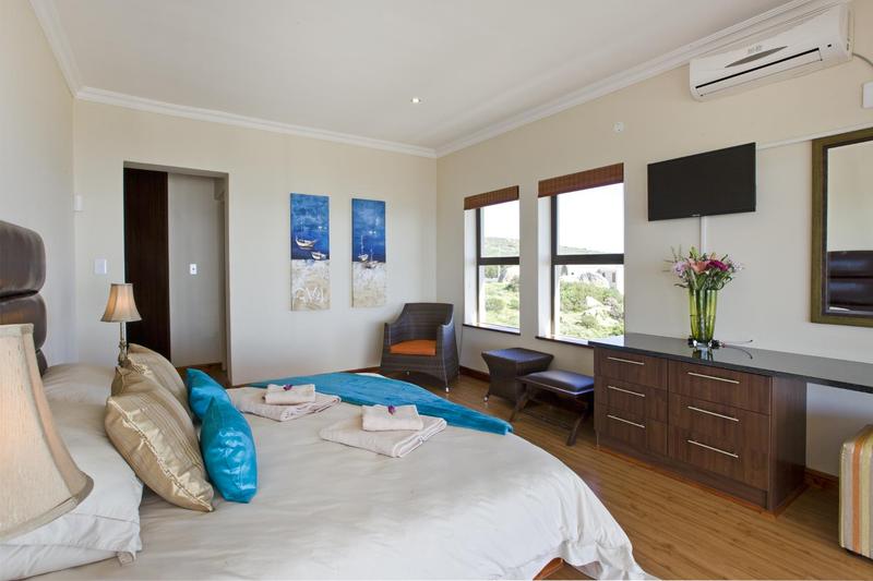 5 Bedroom Property for Sale in Blueberry Hill Western Cape
